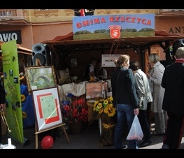 Zdjęcie z galerii: Powiat na Jarmarku Wojewódzkim w lodzi - 4-5.09.2010 r. 