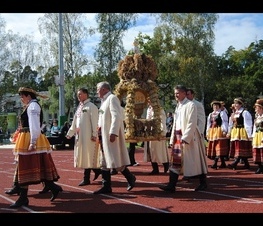 Zdjęcie z galerii: Dożynki Prezydenckie w Spale - 19.09.2010 r.