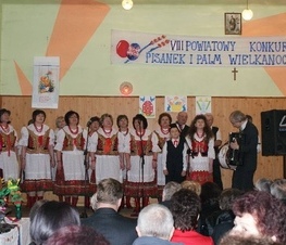 Zdjęcie z galerii: Powiatowy Konkurs Pisanek i Palm Wielkanocnych w Będkowie - 19.03.2011