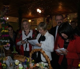 Zdjęcie z galerii: Powiatowy Konkurs Pisanek i Palm Wielkanocnych w Będkowie - 19.03.2011