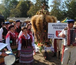 Zdjęcie z galerii: Dożynki Prezydenckie Spała 2011 - 25 września