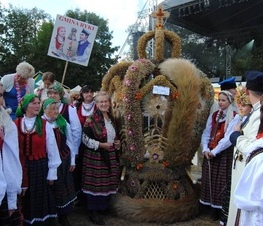 Zdjęcie z galerii: Dożynki Prezydenckie Spała 2011 - 25 września