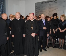 Zdjęcie z galerii: Otwarcie nowej siedziby Starostwa Powiatowego - 17.II.2012