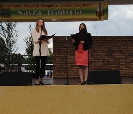 Zdjęcie z galerii: NASZA TRADYCJA - Przegląd Zespołów Folklorystycznych w Żelechlinku - 27.05.2012