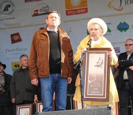 Zdjęcie z galerii: Wręczenie certyfikatów Honorowych Ambasadorów Spały - 20.10.2012 