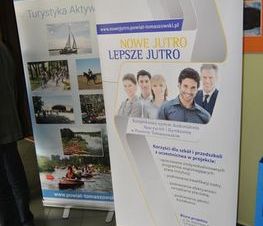 Zdjęcie z galerii: Konferencja upowszechniająca projekt pn. 'Nowe jutro, lepsze jutro - kompleksowy system doskonalenia Nauczycieli i Dyrektorów w Powiecie Tomaszowskim'