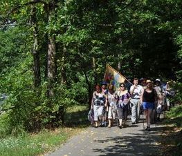 Zdjęcie z galerii: Rajd pieszo-rowerowy Seniorów z Powiatowego Stowarzyszenia Emerytów, Rencistów i Inwalidów