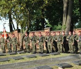 Zdjęcie z galerii: 71. rocznica wybuchu Powstania Warszawskiego