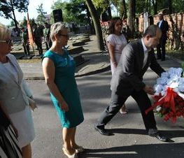 Zdjęcie z galerii: 71. rocznica wybuchu Powstania Warszawskiego