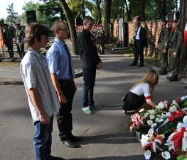 Zdjęcie z galerii: 71. rocznica wybuchu Powstania Warszawskiego
