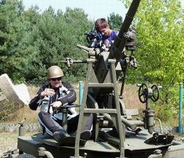 Skansen Rzeki Pilicy i Groty Nagórzyckie w "motowizji"