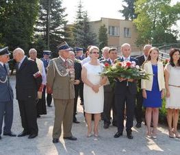 Zdjęcie z galerii: Zdjęcia z Uroczystości patriotyczno-religijnej z okazji 95 Rocznicy Bitwy Warszawskiej 1920 roku i Święta Wojska Polskiego oraz odsłonięcia tablicy BŁ.O. Henryka Krzysztofika