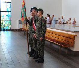 Zdjęcie z galerii: Zdjęcia z Uroczystości patriotyczno-religijnej z okazji 95 Rocznicy Bitwy Warszawskiej 1920 roku i Święta Wojska Polskiego oraz odsłonięcia tablicy BŁ.O. Henryka Krzysztofika