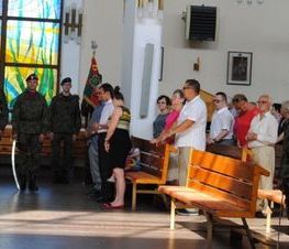 Zdjęcie z galerii: Zdjęcia z Uroczystości patriotyczno-religijnej z okazji 95 Rocznicy Bitwy Warszawskiej 1920 roku i Święta Wojska Polskiego oraz odsłonięcia tablicy BŁ.O. Henryka Krzysztofika