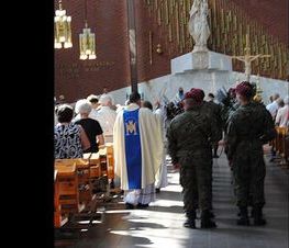Zdjęcie z galerii: Zdjęcia z Uroczystości patriotyczno-religijnej z okazji 95 Rocznicy Bitwy Warszawskiej 1920 roku i Święta Wojska Polskiego oraz odsłonięcia tablicy BŁ.O. Henryka Krzysztofika