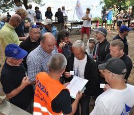 Zdjęcie z galerii: Regaty w Zarzęcinie