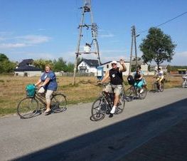 Zdjęcie z galerii: XIII Rodzinny Rajd Rowerowy 7.09.2015 r.