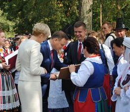 Zdjęcie z galerii: Dożynki Prezydenckie w Spale -Niedziela 13.09.2015