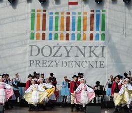 Zdjęcie z galerii: Dożynki Prezydenckie w Spale -Niedziela 13.09.2015