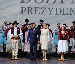 Zdjęcie z galerii: Dożynki Prezydenckie w Spale -Niedziela 13.09.2015