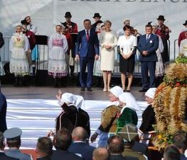 Zdjęcie z galerii: Dożynki Prezydenckie w Spale -Niedziela 13.09.2015