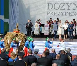 Zdjęcie z galerii: Dożynki Prezydenckie w Spale -Niedziela 13.09.2015