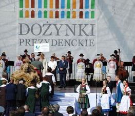 Zdjęcie z galerii: Dożynki Prezydenckie w Spale -Niedziela 13.09.2015