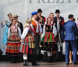Zdjęcie z galerii: Dożynki Prezydenckie w Spale -Niedziela 13.09.2015