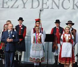 Zdjęcie z galerii: Dożynki Prezydenckie w Spale -Niedziela 13.09.2015