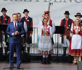 Zdjęcie z galerii: Dożynki Prezydenckie w Spale -Niedziela 13.09.2015