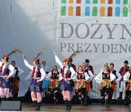 Zdjęcie z galerii: Dożynki Prezydenckie w Spale -Niedziela 13.09.2015