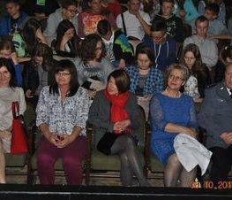 Zdjęcie z galerii: Relacja z konferencji w kinie Włókniarz pt. 'Dopalacze kradną życie'