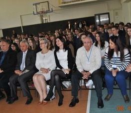 Zdjęcie z galerii: Program Twins Schools spotkanie Polska - Izrael w I LO oraz odwiedziny w Starostwie Powiatowym