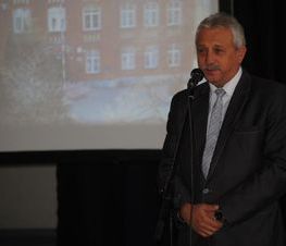 Zdjęcie z galerii: Program Twins Schools spotkanie Polska - Izrael w I LO oraz odwiedziny w Starostwie Powiatowym