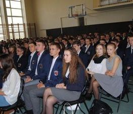 Zdjęcie z galerii: Program Twins Schools spotkanie Polska - Izrael w I LO oraz odwiedziny w Starostwie Powiatowym