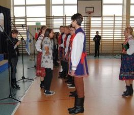 Zdjęcie z galerii: Program Twins Schools spotkanie Polska - Izrael w I LO oraz odwiedziny w Starostwie Powiatowym