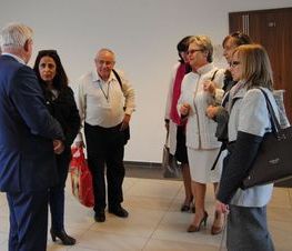 Zdjęcie z galerii: Program Twins Schools spotkanie Polska - Izrael w I LO oraz odwiedziny w Starostwie Powiatowym
