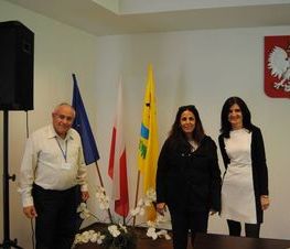 Zdjęcie z galerii: Program Twins Schools spotkanie Polska - Izrael w I LO oraz odwiedziny w Starostwie Powiatowym