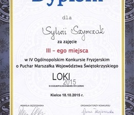 Zdjęcie z galerii: SUKCES WYSPIAŃSKIEGO W IV OGÓLNOPOLSKIM KONKURSIE FRYZJERSKIM LOKI 2015 W KIELCACH