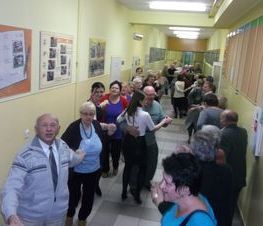 Zdjęcie z galerii: Uroczyste obchody 'Dnia Seniora' i II rocznica istnienia Klubu Seniora 'Słoneczna Jedynka'