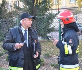 Zdjęcie z galerii: Ćwiczenia P.Poż. w Starostwie Powiatowym