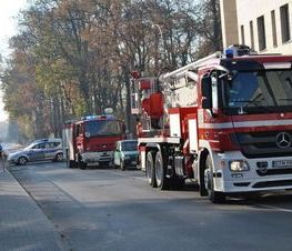 Zdjęcie z galerii: Ćwiczenia P.Poż. w Starostwie Powiatowym