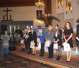 Zdjęcie z galerii: Koncert Laureatów X Jubileuszowego Powiatowego Konkursu Pieśni Patryiotycznej