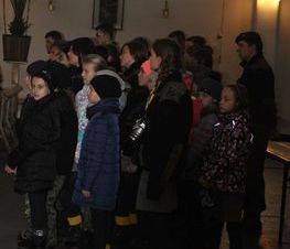 Zdjęcie z galerii: Zdjęcia z dn.11 listopada 2015 - Mszy Świętej w Kościele NMP Królowej Polski w Tomaszowie Maz. oraz Biegu Niepodległości