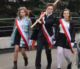Zdjęcie z galerii: Zdjęcia z dn.11 listopada 2015 - Mszy Świętej w Kościele NMP Królowej Polski w Tomaszowie Maz. oraz Biegu Niepodległości