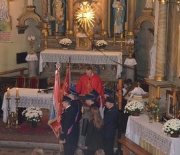 Zdjęcie z galerii: Gminne Obchody 97 Rocznicy Odzyskania Niepodległości -  Inowłódz