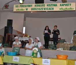 Zdjęcie z galerii: Zdjęcia z VIII Powiatowego Kiszenia Kapusty w Budziszewicach