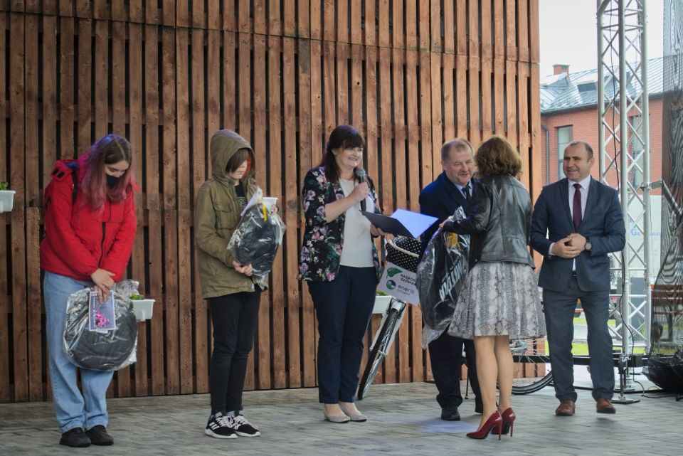 Na zdjęciu: Majówka z PCAS-em, która odbyła się w sobotę, 22 maja 2021 roku, w Powiatowym Centrum Animacji Społecznej w Tomaszowie Mazowieckim