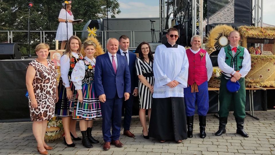 Na zdjęciu: uczestnicy święta plonów w Budziszewicach, które odbyło się w niedzielę, 28 sierpnia 2022 roku, 