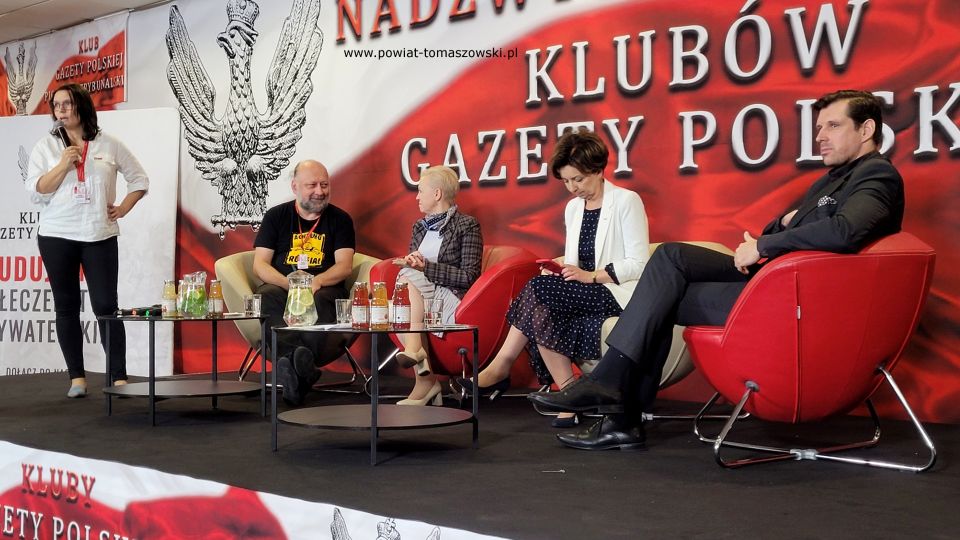 Na zdjęciu: uczestnicy VIII Nadzwyczajnego Zjazdu Klubów Gazety Polskiej, który odbył się od 30 września do 2 października 2022 roku w Spale